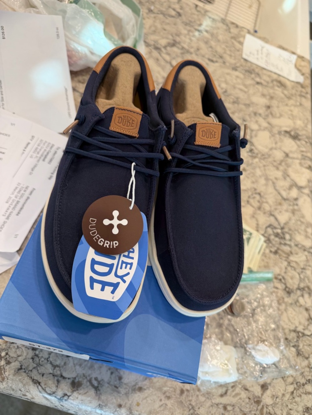 Hey Dude Men’s Navy Paul Canvas Shoes size men’s eight new inbox